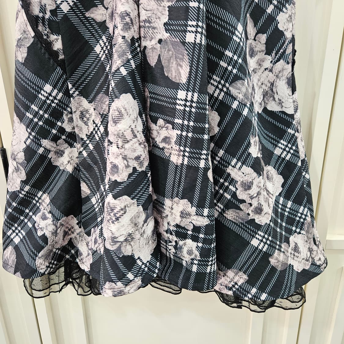 (엑시즈팜 포에티크) 체크 플라워 점퍼스커트 원피스 상품이미지6