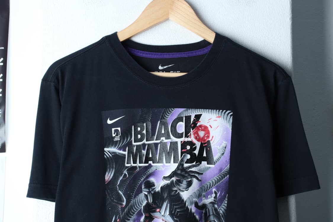 (L-XL) 나이키 반팔 티셔츠 코비브라이언트 카툰 한정판-H30585 상품이미지3