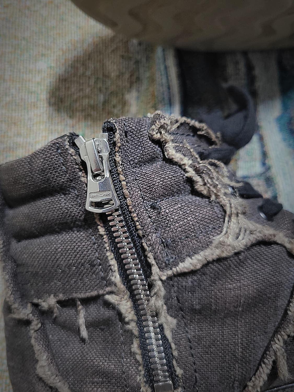 이사무 카타야마 백러쉬 데미지 레더 스니커즈 상품이미지8