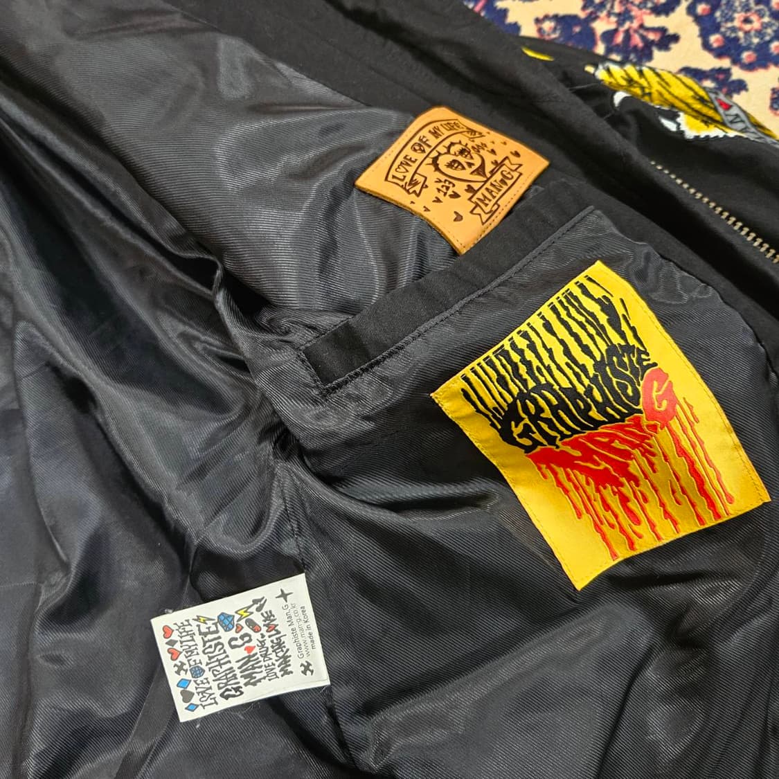 그라피스트만지 패치드 워싱 야상
Free size
 상품이미지8