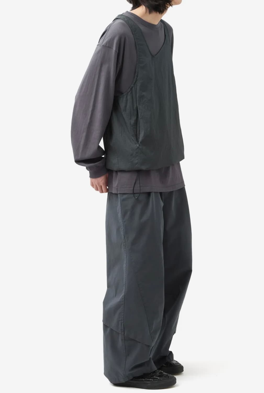 해칭룸 Irregular Vest Charcoal 상품이미지5