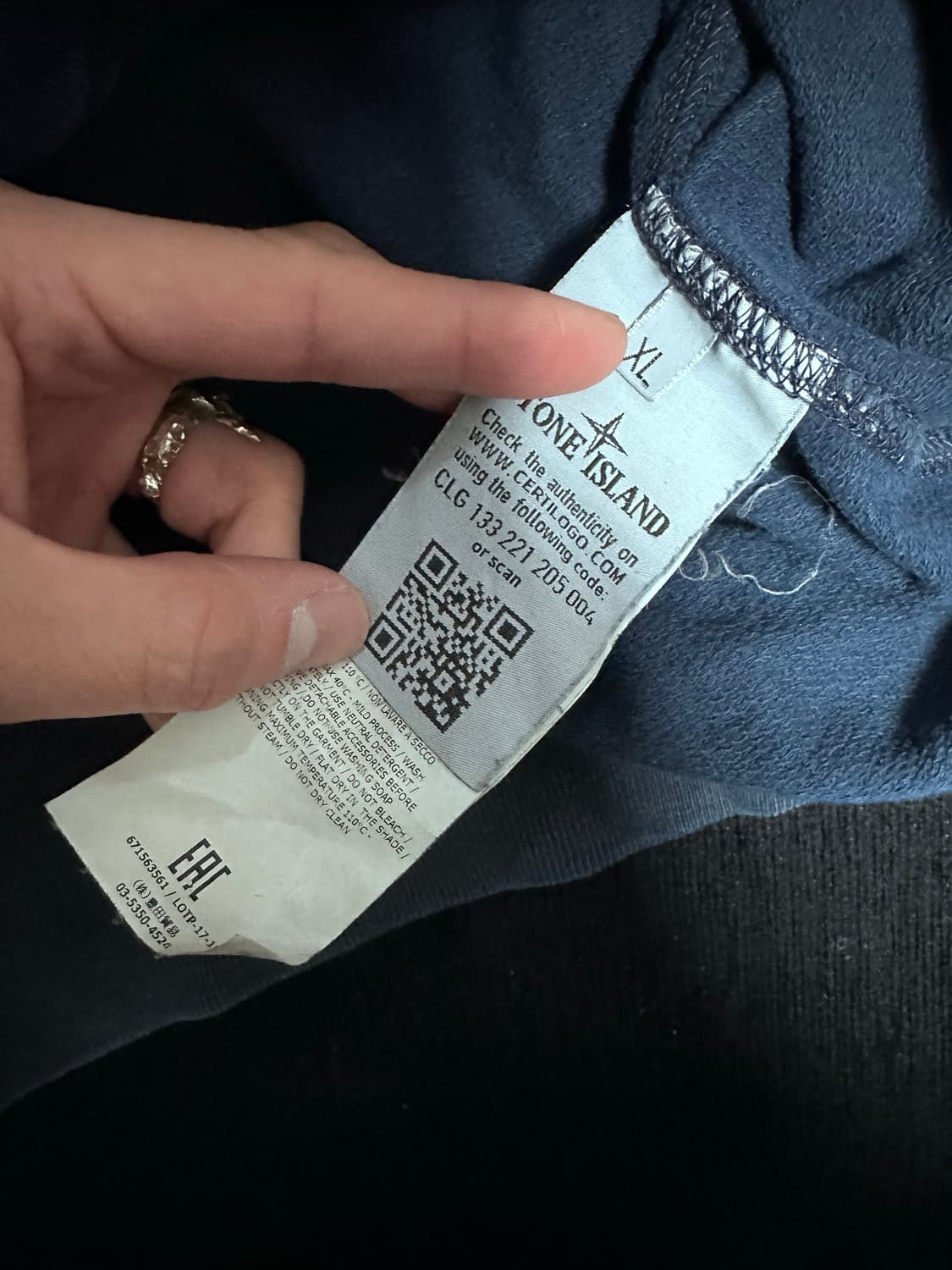 스톤아일랜드 네이비 맨투맨  상품이미지4