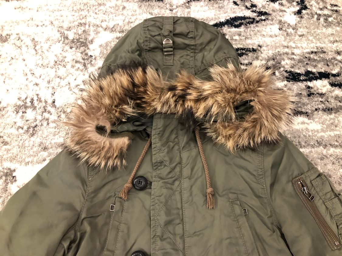 Moussy 카키 퍼 후드 패딩 상품이미지4