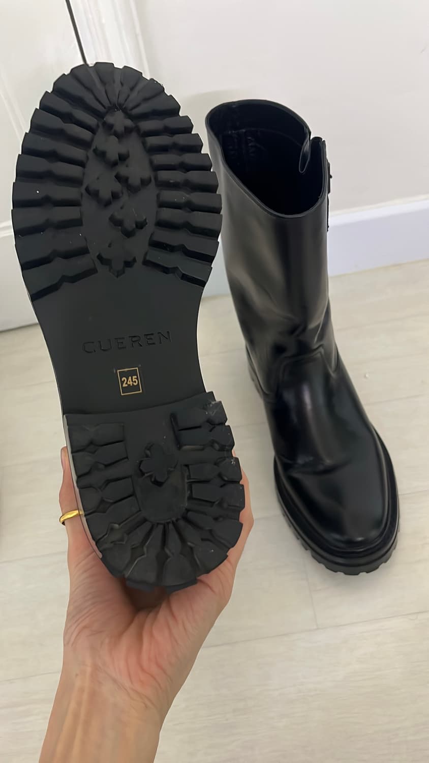 쿠에른 바이커 부츠 245 정품 상품이미지3