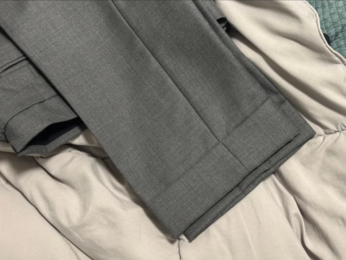 [삽니다] 톰브라운 미드그레이 로우라이즈 울팬츠 2 상품이미지4