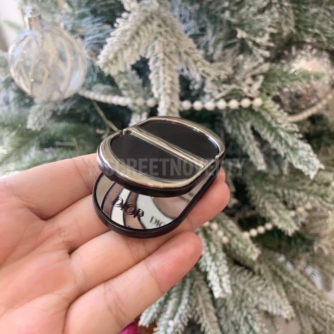 디올 뷰티 미러홀더 그립톡 폰 거치대  상품이미지10