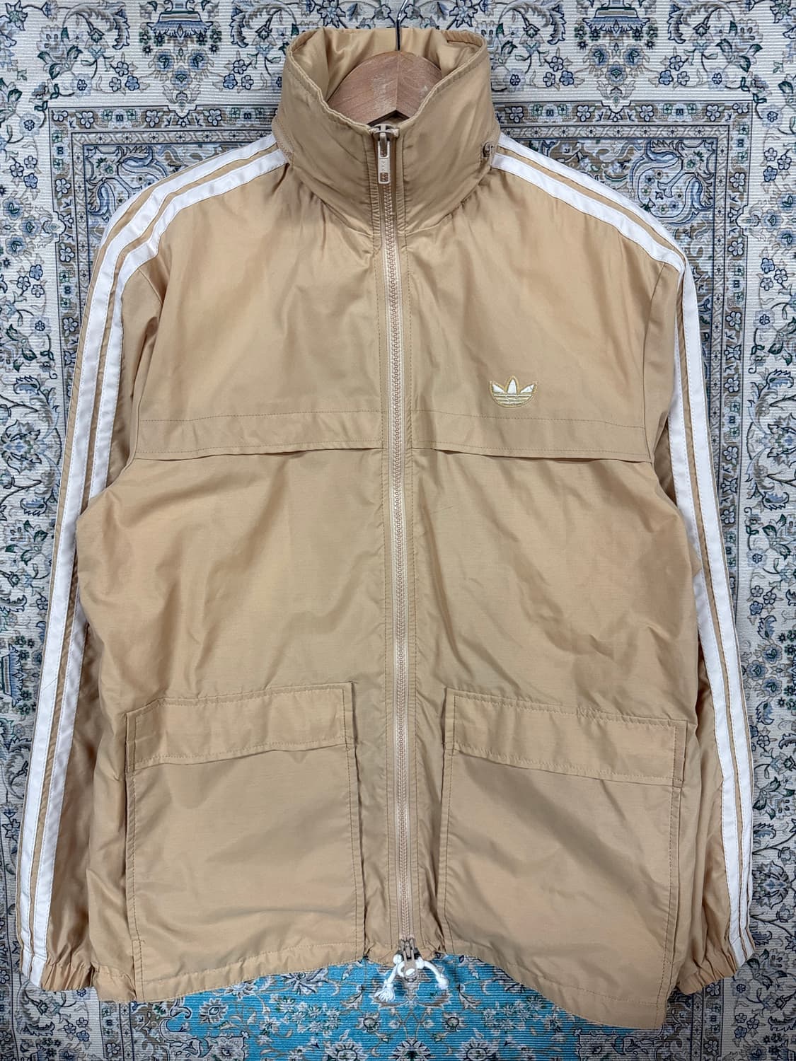아디다스 서독제 베이지 화이트 바람막이1611 상품이미지1
