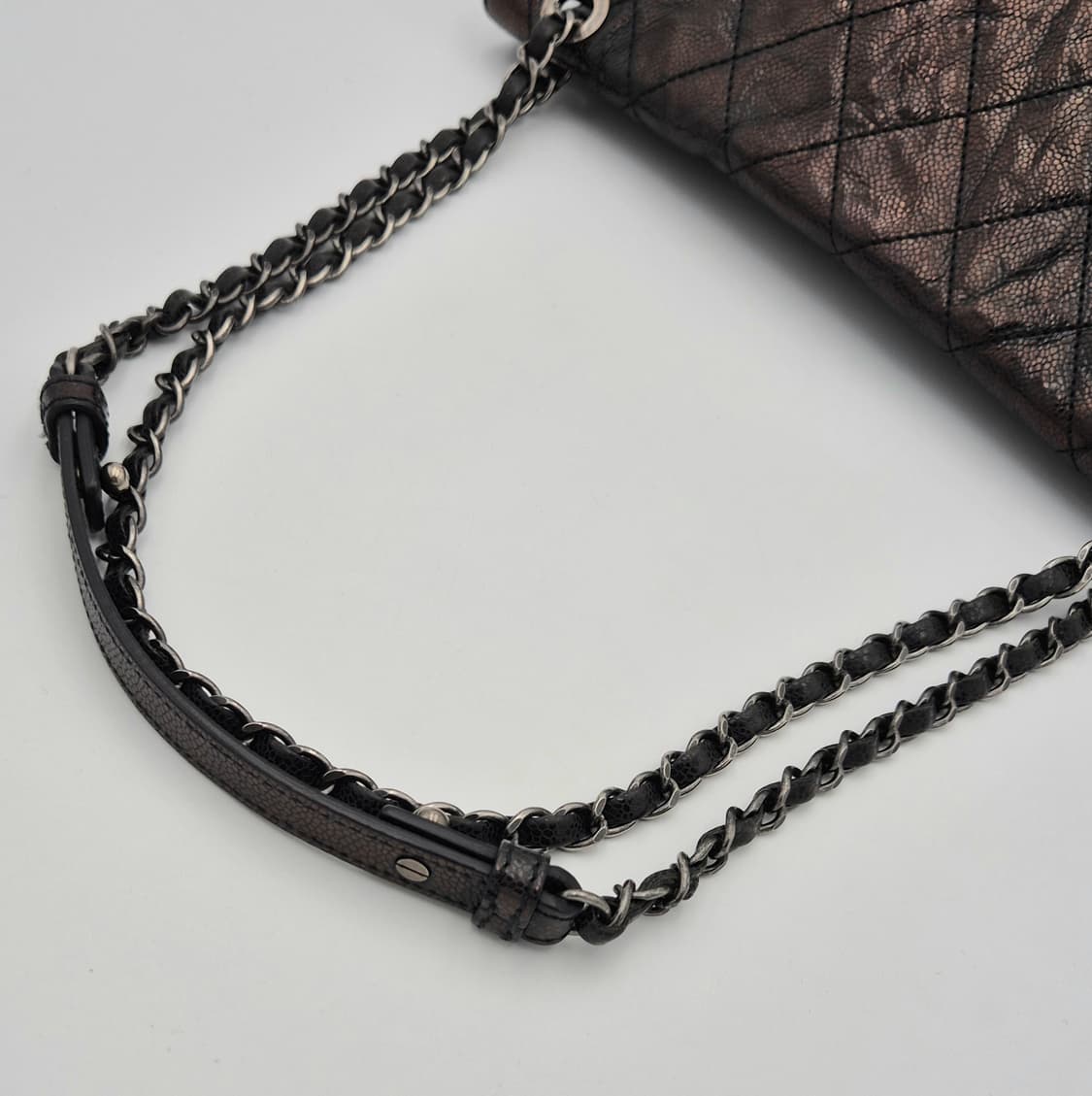 
샤넬 CC 크레이브 빈티지 글레이즈드 캐비어 클래식백 라지
 상품이미지9