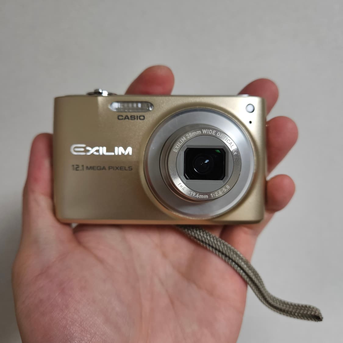 [태연 방지민 디카] 카시오 엑슬림 EX-Z400 골드 빈티지 디카 상품이미지2