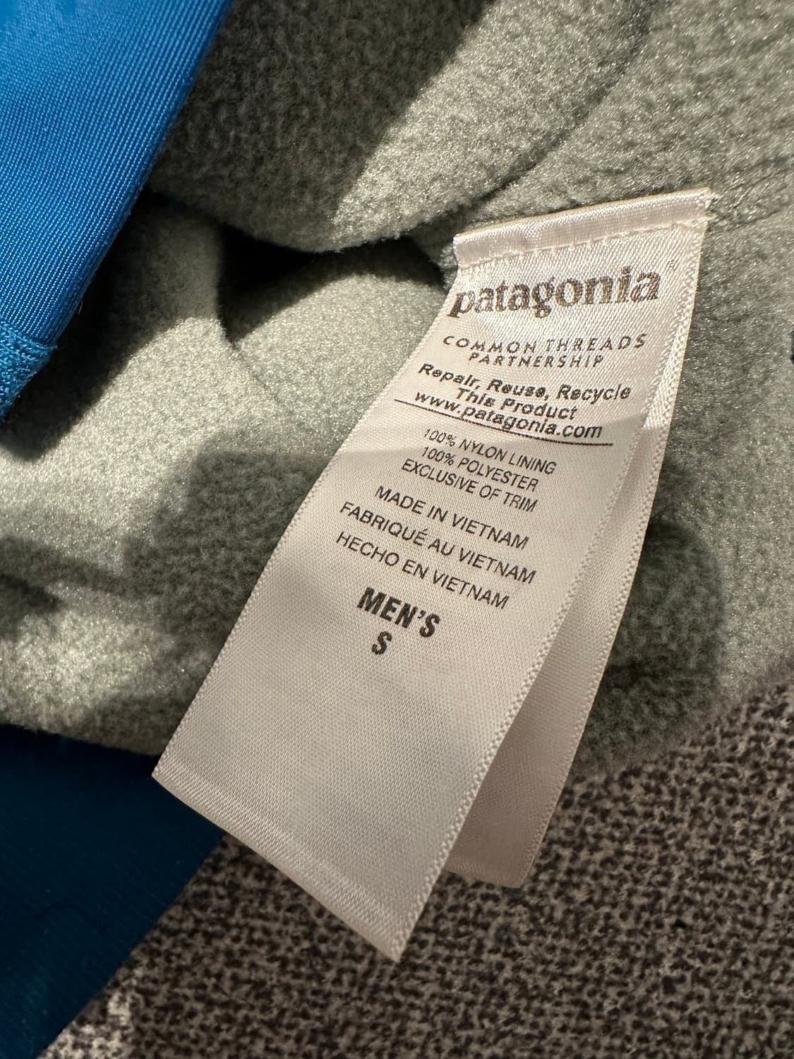 파타고니아 쉘드 신칠라 봄버 자켓 s 상품이미지4