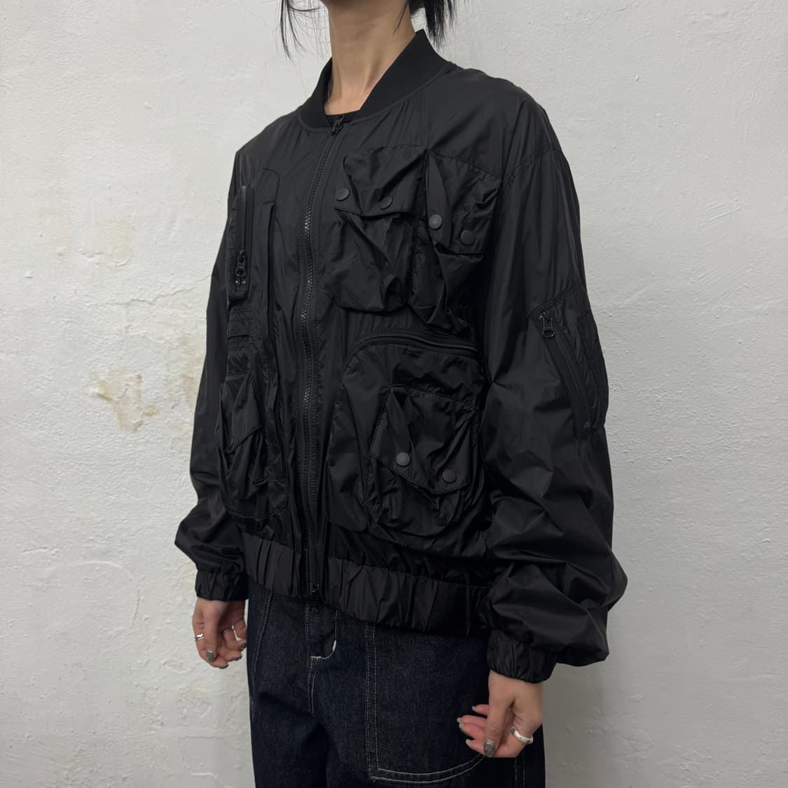 빔즈(BEAMS) 블랙 립스탑 워터프루프 멀티포켓 MA-1 플라이트 자켓 상품이미지1