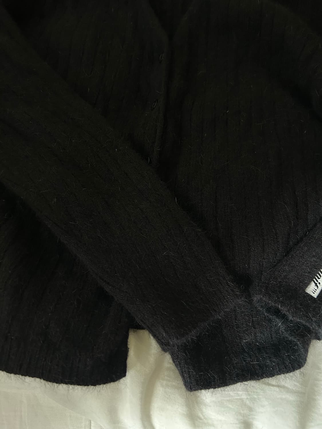 Unif 유니프 앙고라 가디건(백예린) 상품이미지2