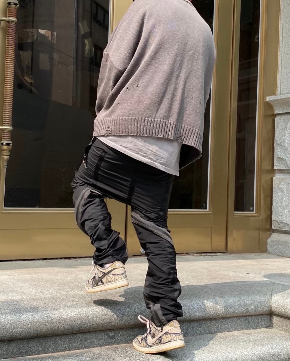 언더마이카 리전.01 트위스트 집 라인 테이핑 팬츠 블랙 3 사이즈 상품이미지2