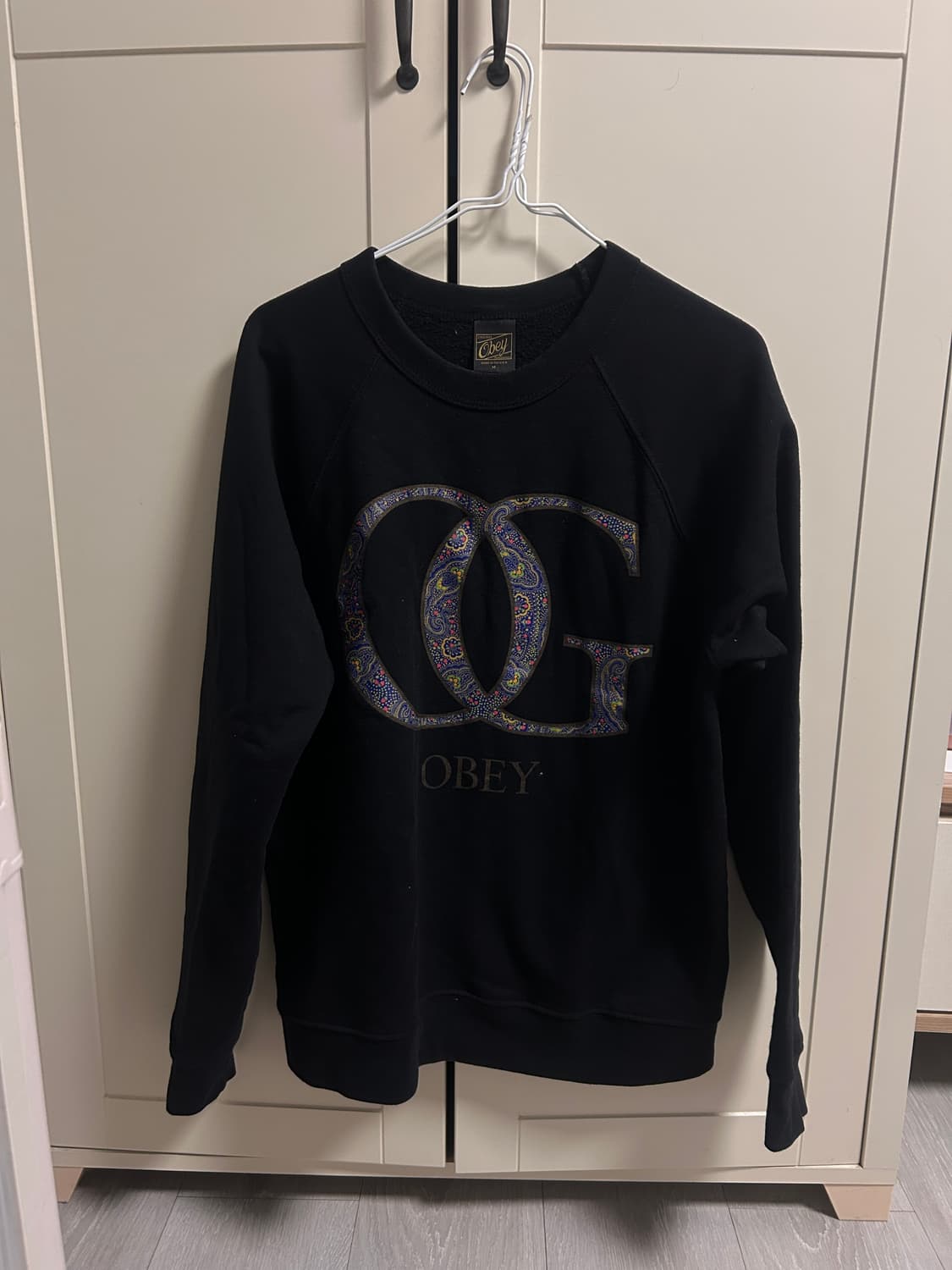 오베이 페이즐리 맨투맨 남성 M 상품이미지1