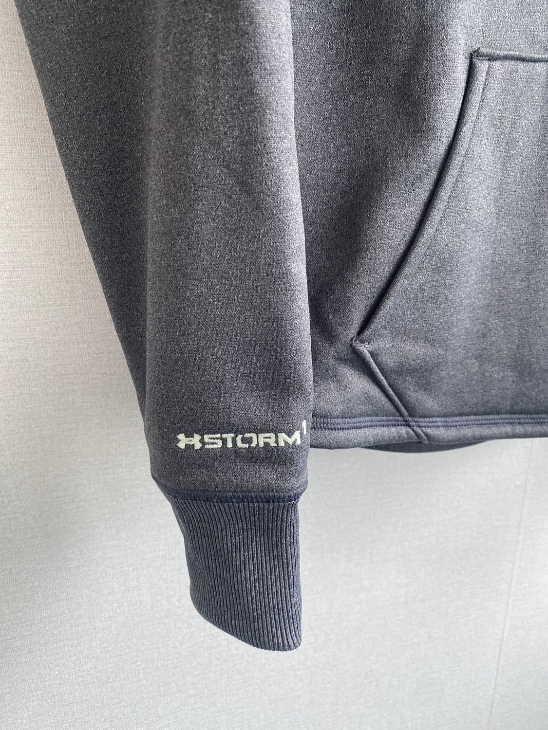 언더아머 후드티 그레이 XS 상품이미지3