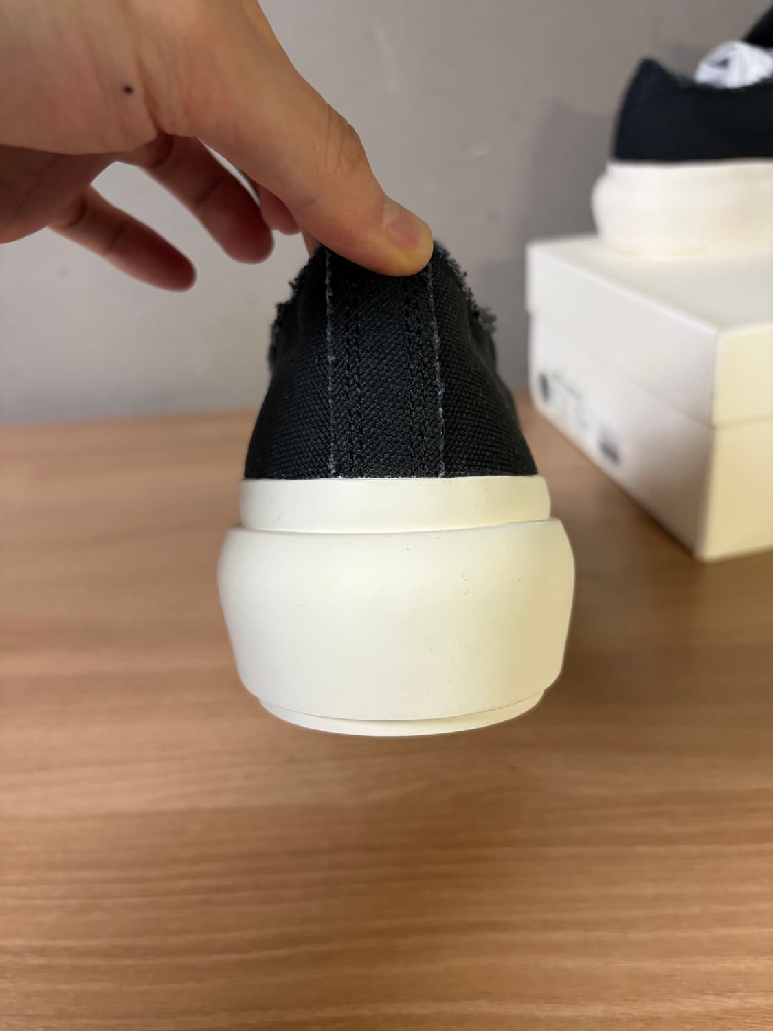 Y-3 nizza 블랙 로우탑 스니커즈 (새상품 285)j 상품이미지5