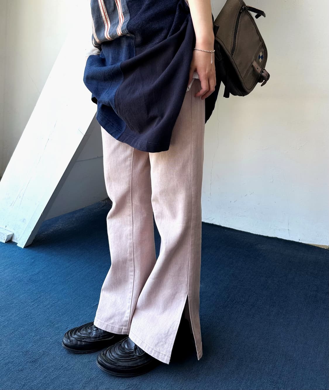 Cotton denim side slit flare pants 상품이미지10