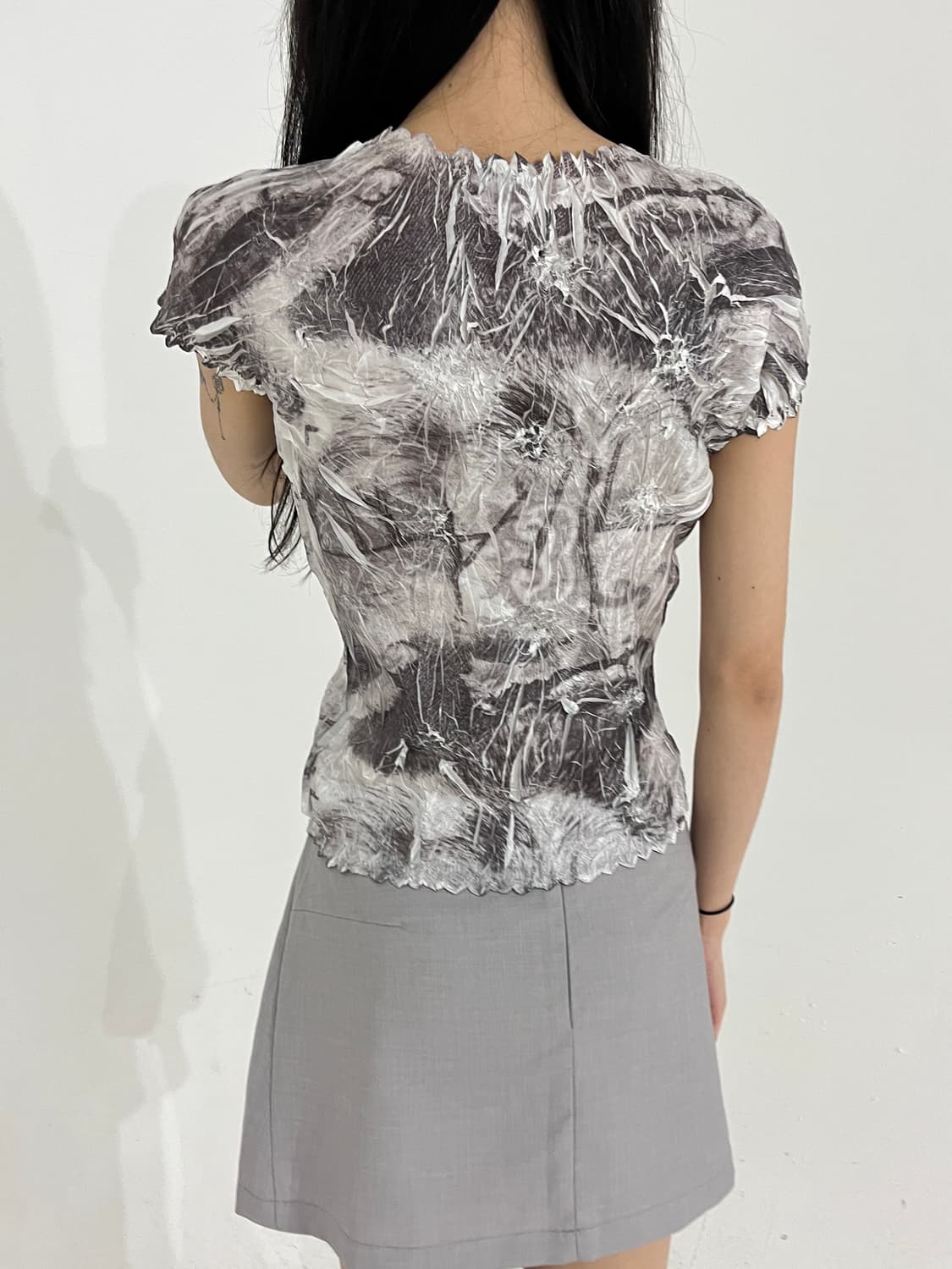 Crack pleats top 상품이미지3