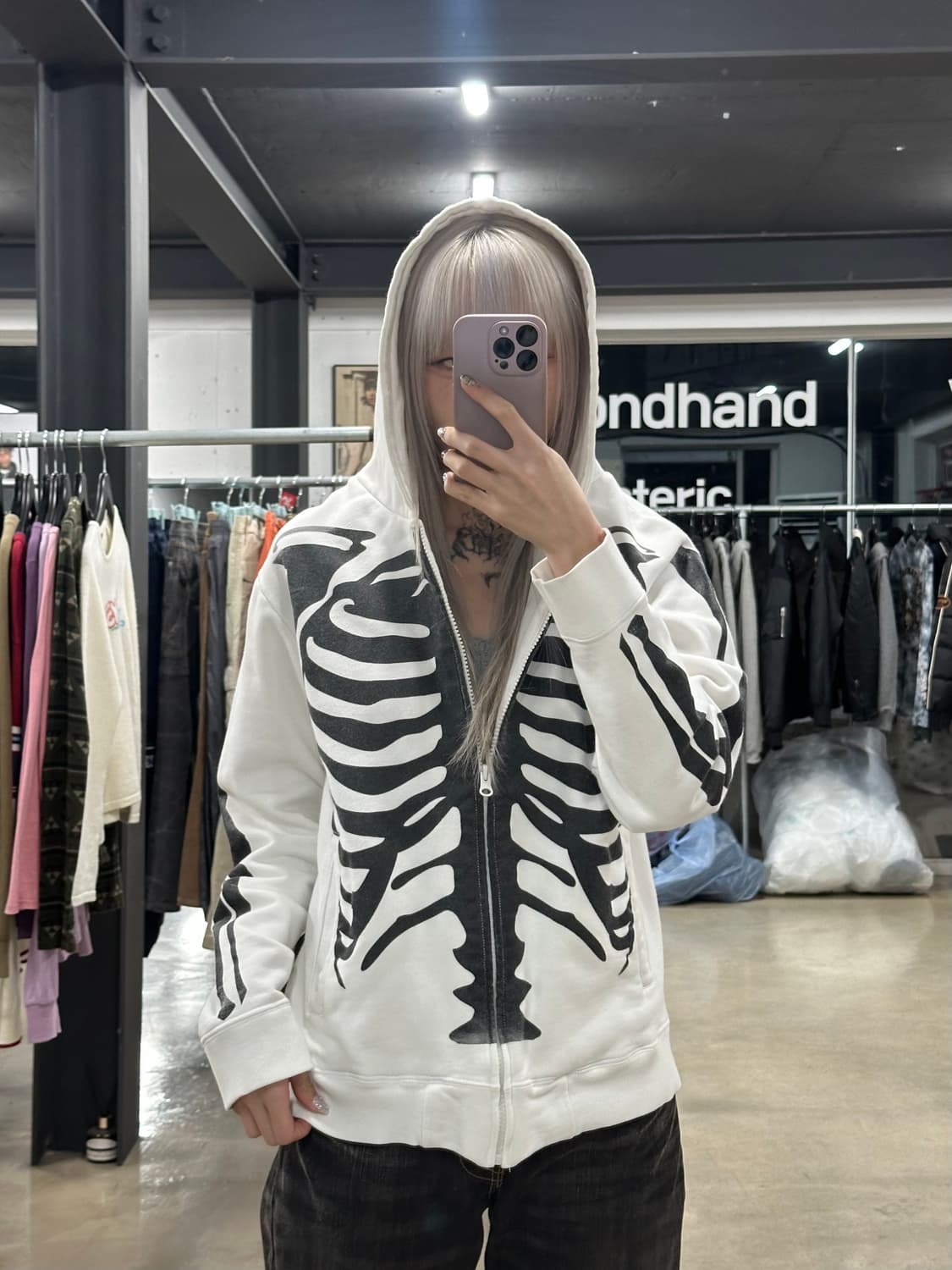  벤슨 레더 본 스켈레톤 화이트 후드 집업 상품이미지3