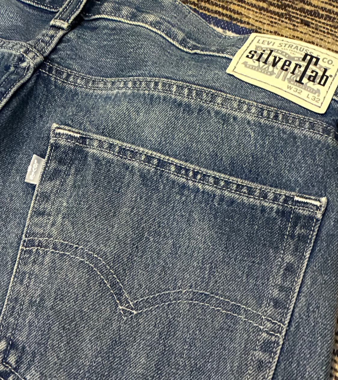 (32~33)Levis 리바이스 실버탭 루즈핏 데님 청바지 중청 상품이미지8