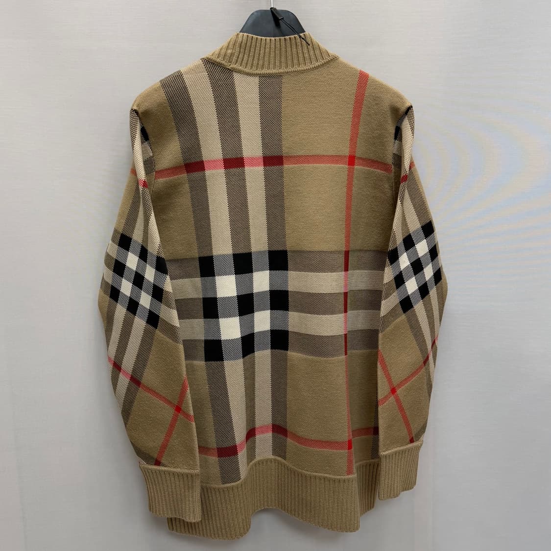 버버리 체크 울 블렌드 가디건 (95) 상품이미지6