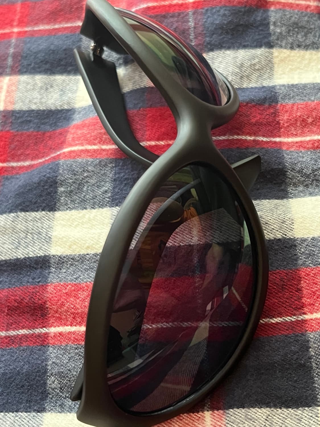 Global Eyeware 오버사이즈 매트 블랙 히데 선글라스 상품이미지7