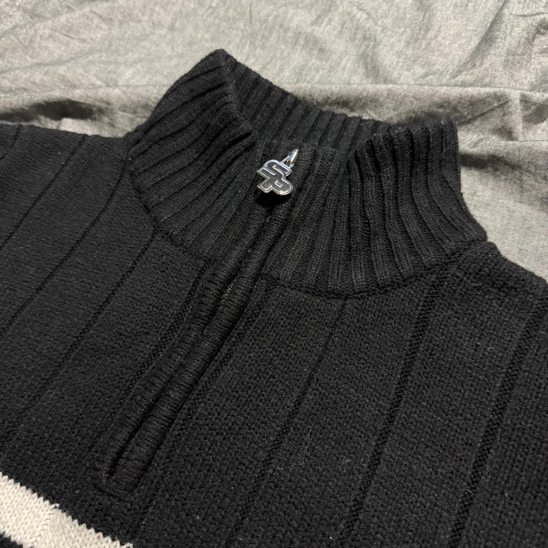 Half Zip-Up Knit Sweater 상품이미지4