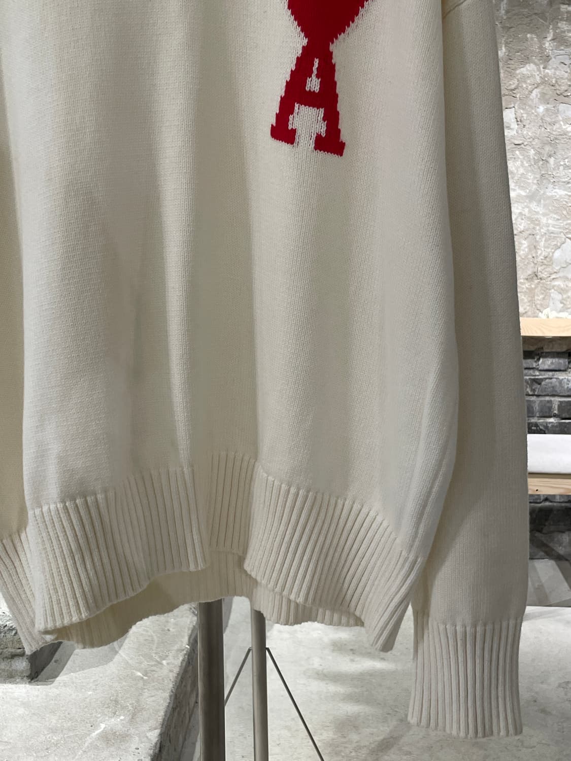 아미 오프 화이트 빅 하트 로고 인타르시아 스웨터 상품이미지5