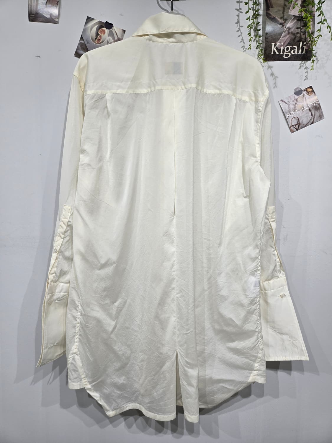 펜디 아이보리 실크 롱 슬리브 셔츠 상품이미지4