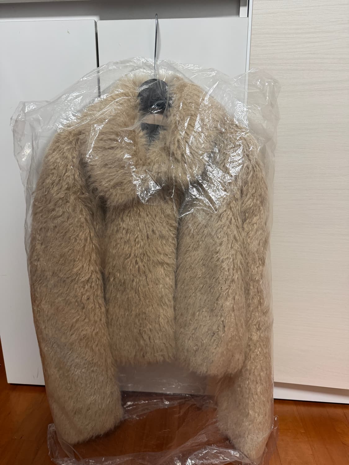 레이브 퍼자켓 raive fur jacket vw3wj030 상품이미지4