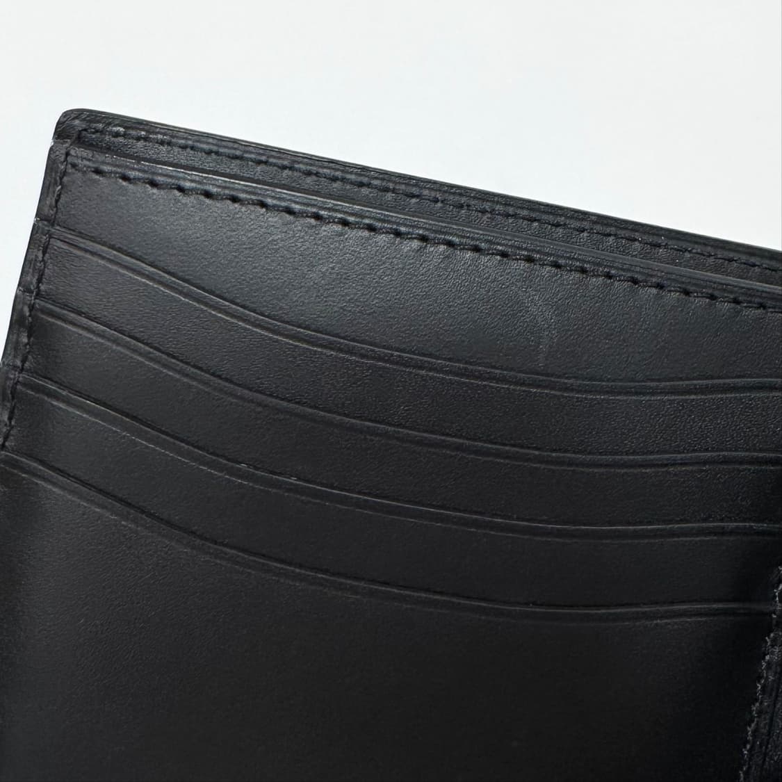 벨루티 마코레 스크리토 남성 반지갑 상품이미지9