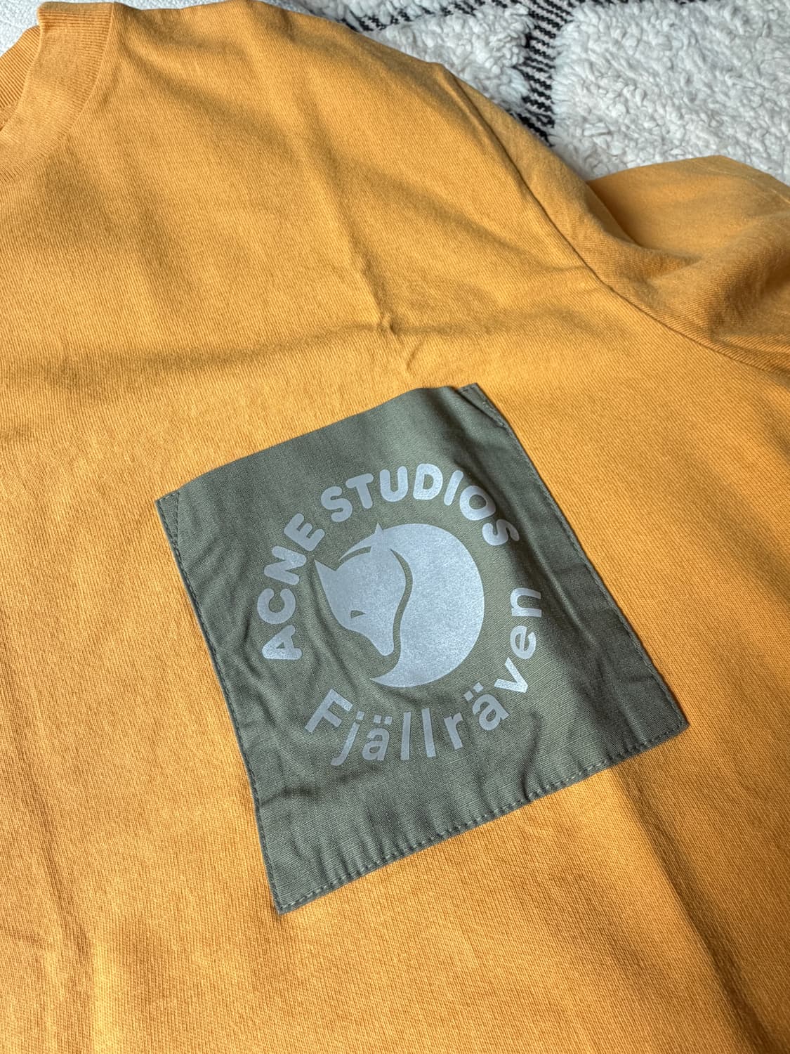 아크네스튜디오X피엘라벤 패치티셔츠 상품이미지5