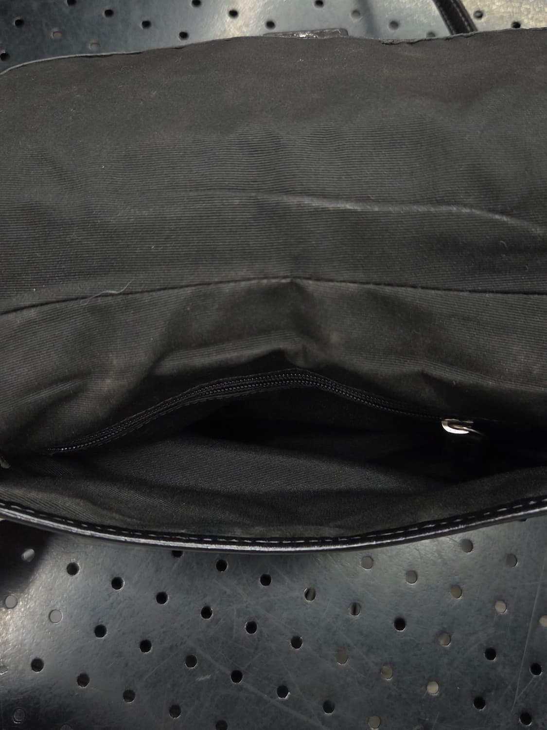 Coach 코치 블랙크로스백 상품이미지4