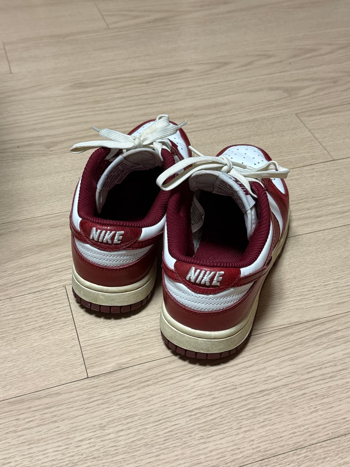 나이키 덩크 로우 레트로 팀레드 상품이미지3