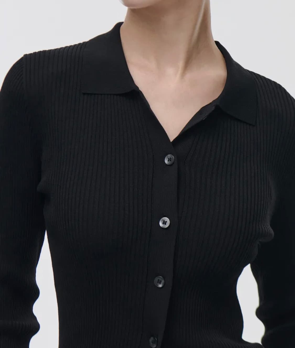 (새상품) 무신사스탠다드 우먼즈 리브드 슬림 칼라드 가디건 상품이미지2