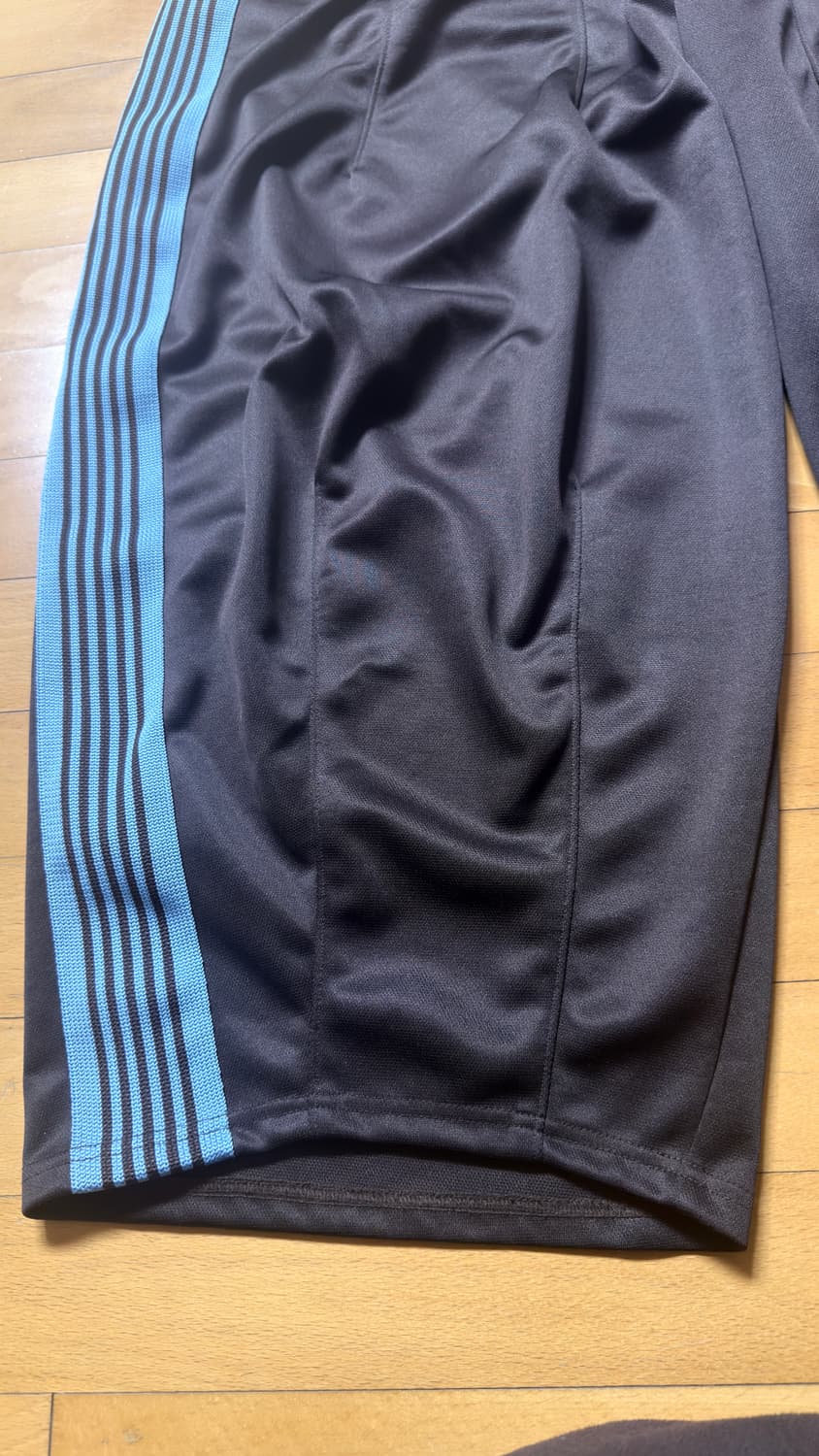 니들스 hd 트랙팬츠 브라운 판매합니다 상품이미지3