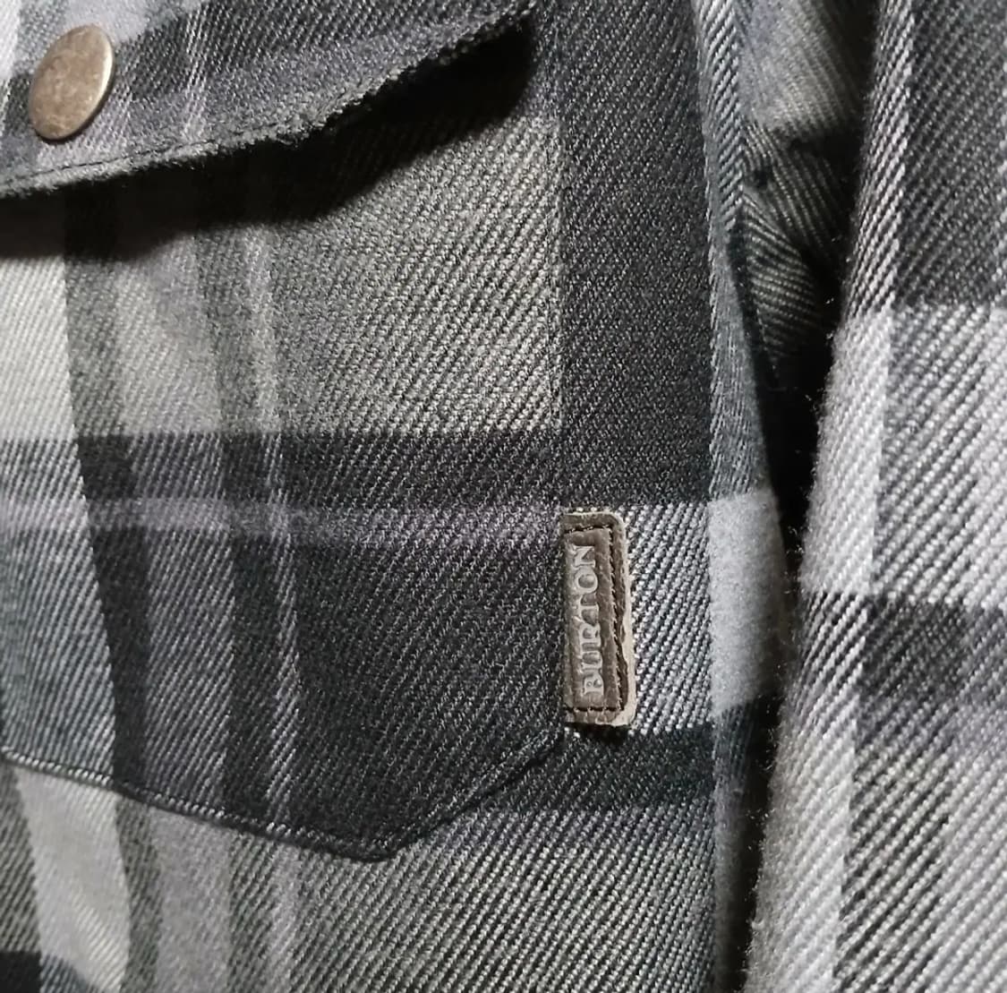 burton 버튼 스노우보드 자켓 스키 점퍼 체크
겨울 상품이미지2