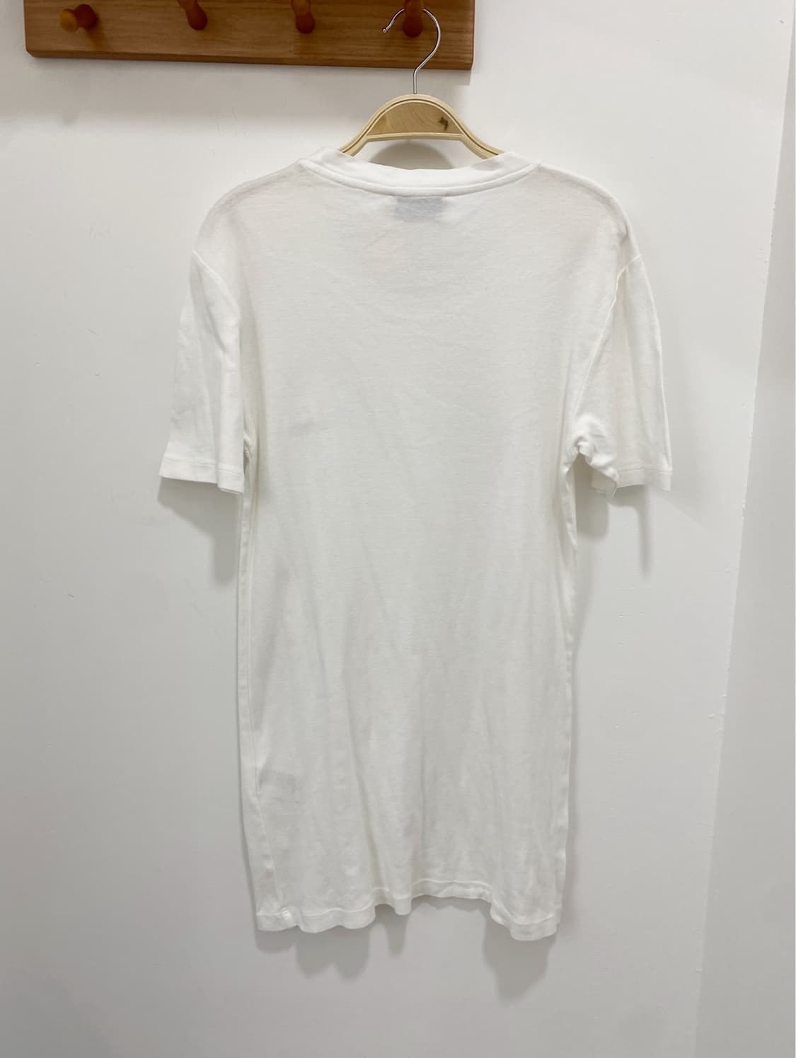 메종키츠네 화이트 U넥 상품이미지5