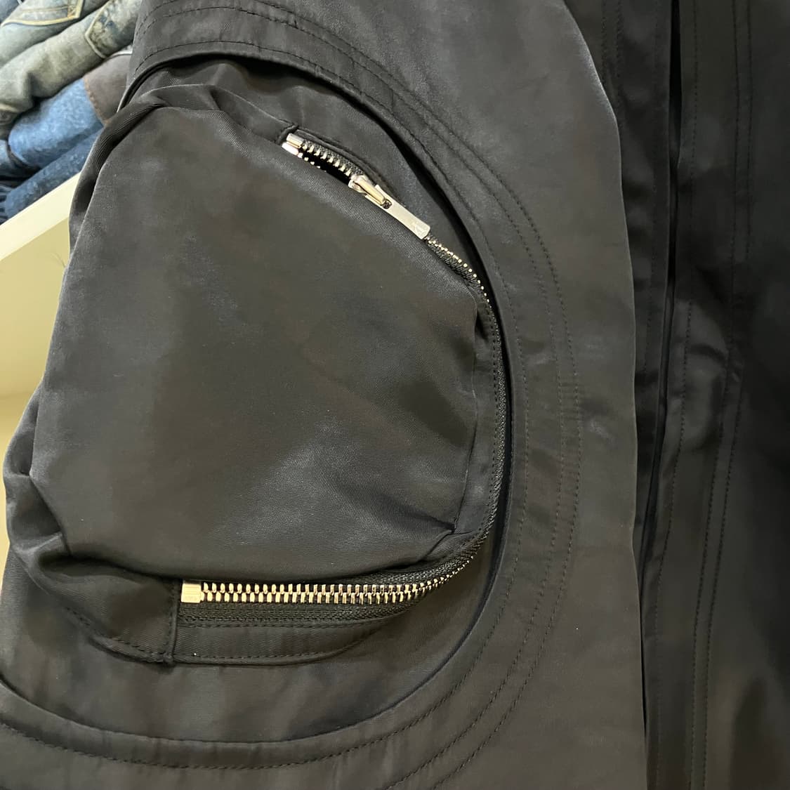 파프롬왓 블랙 나일론 써클 코트 2size (택O) 상품이미지4