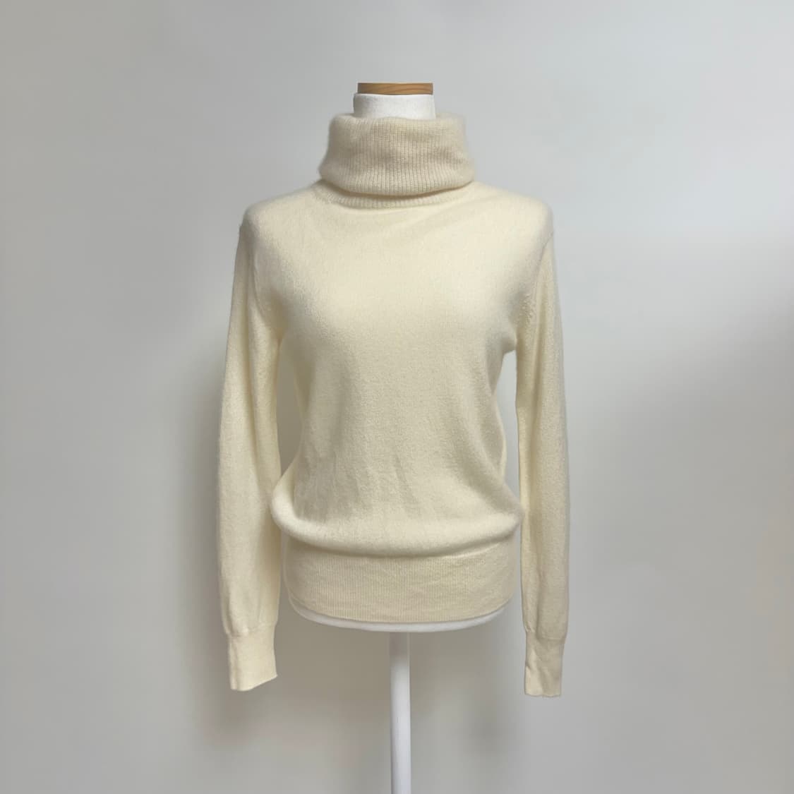 [캐시미어 100%] 유니클로 터틀넥 목폴라 니트 S 상품이미지2