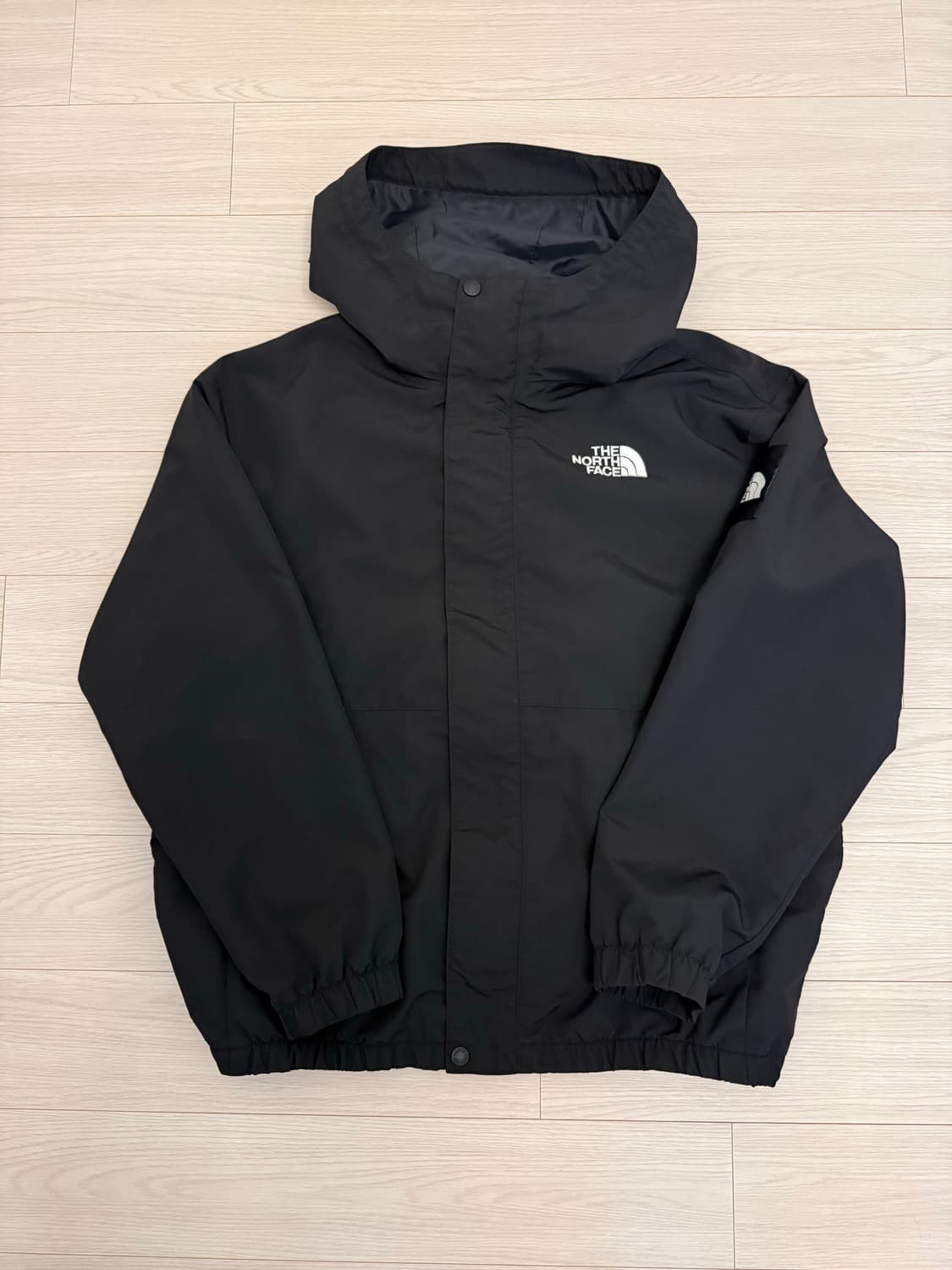 노스페이스 바람막이 상품이미지1
