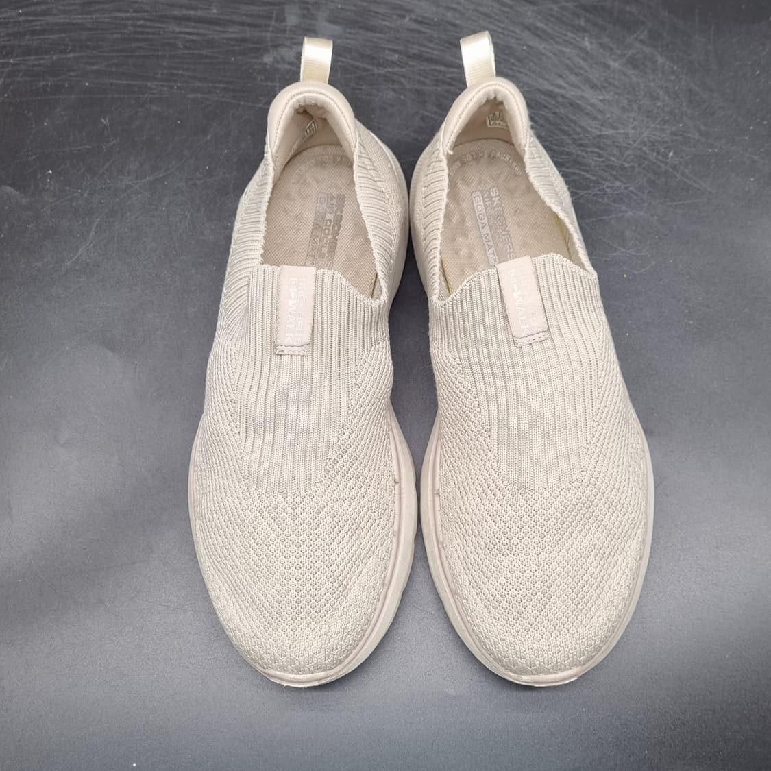 스케쳐스 고워크6 여성 슬립온 250 상품이미지2