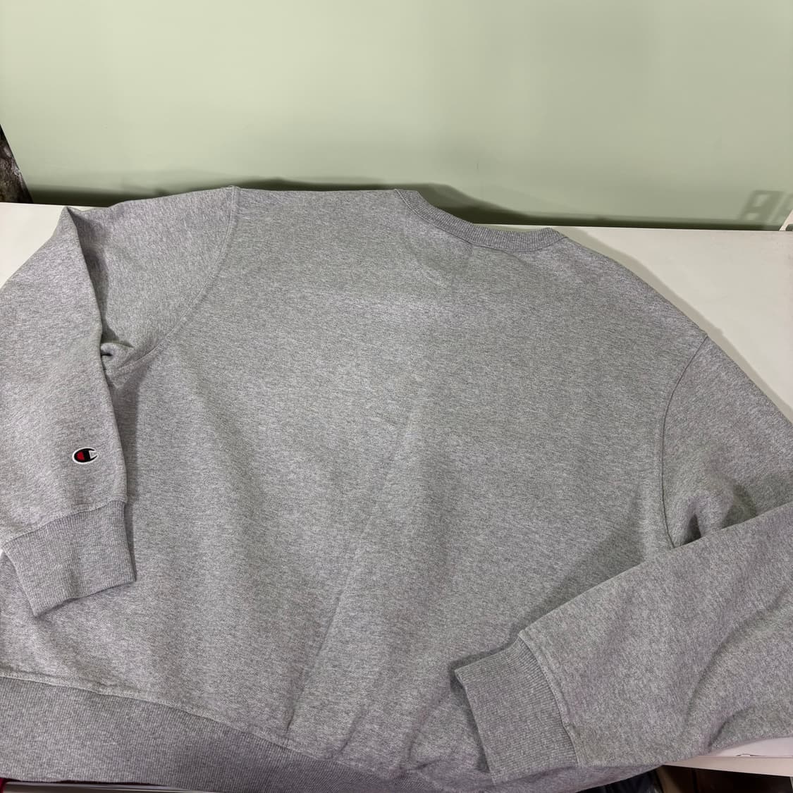 XL 챔피온 그레이 맨투맨 상품이미지3
