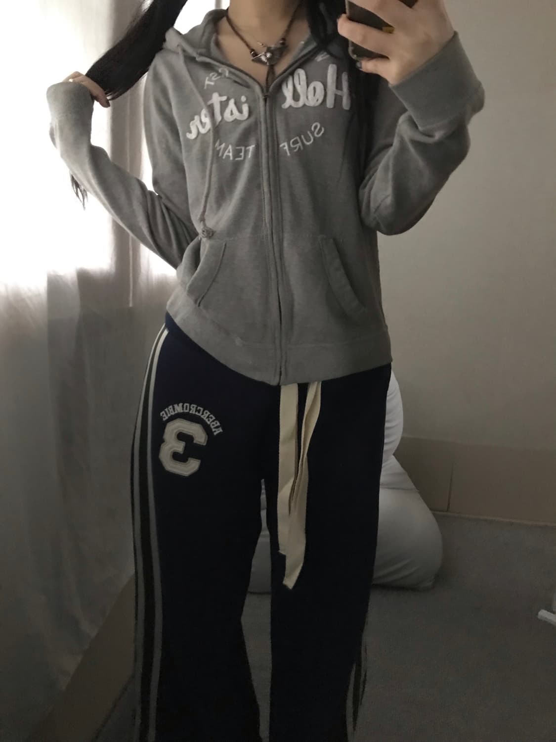 홀리스터 그레이 슬림핏 후드집업 상품이미지3