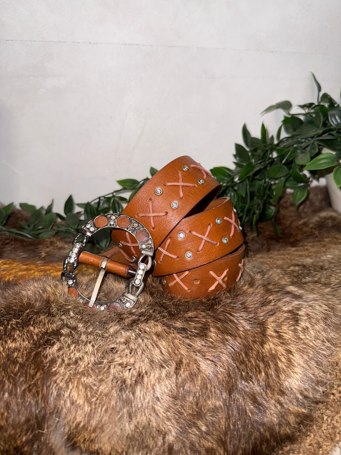 Brown western stitch cubic belt 상품이미지1