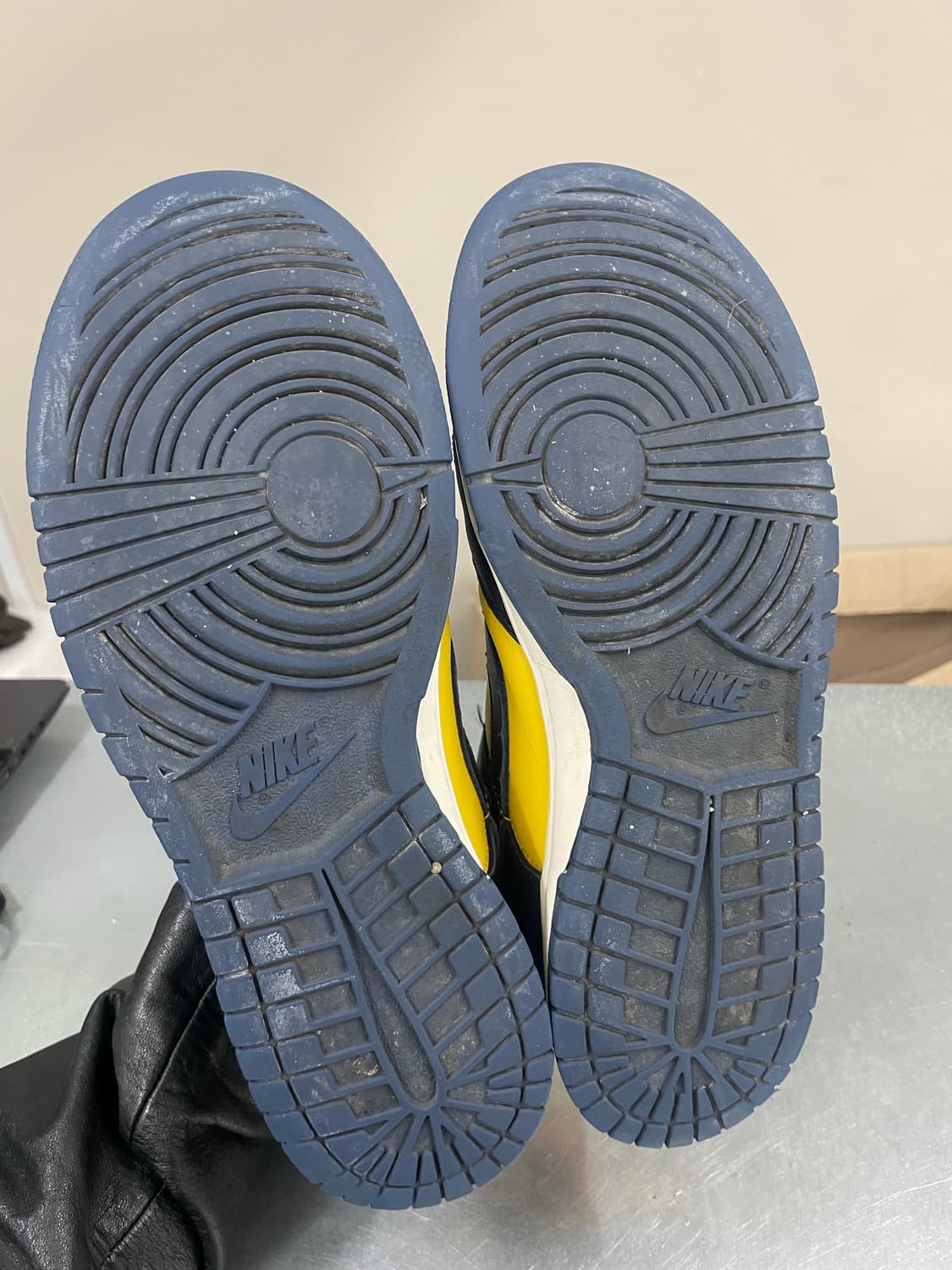 나이키 덩크 로우 레트로 미시건 280 상품이미지6