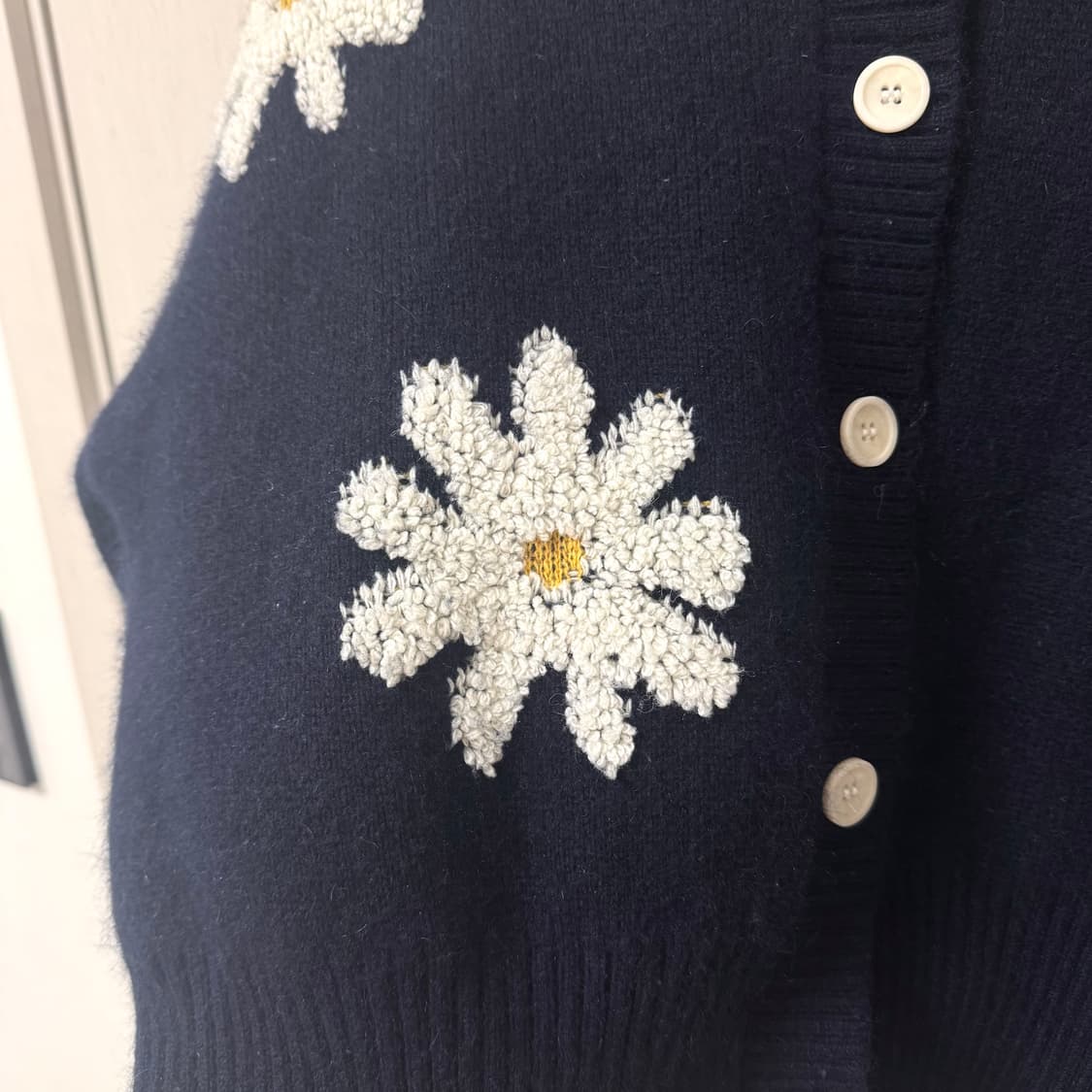 바이탈싸인 데이지 울 가디건 상품이미지4