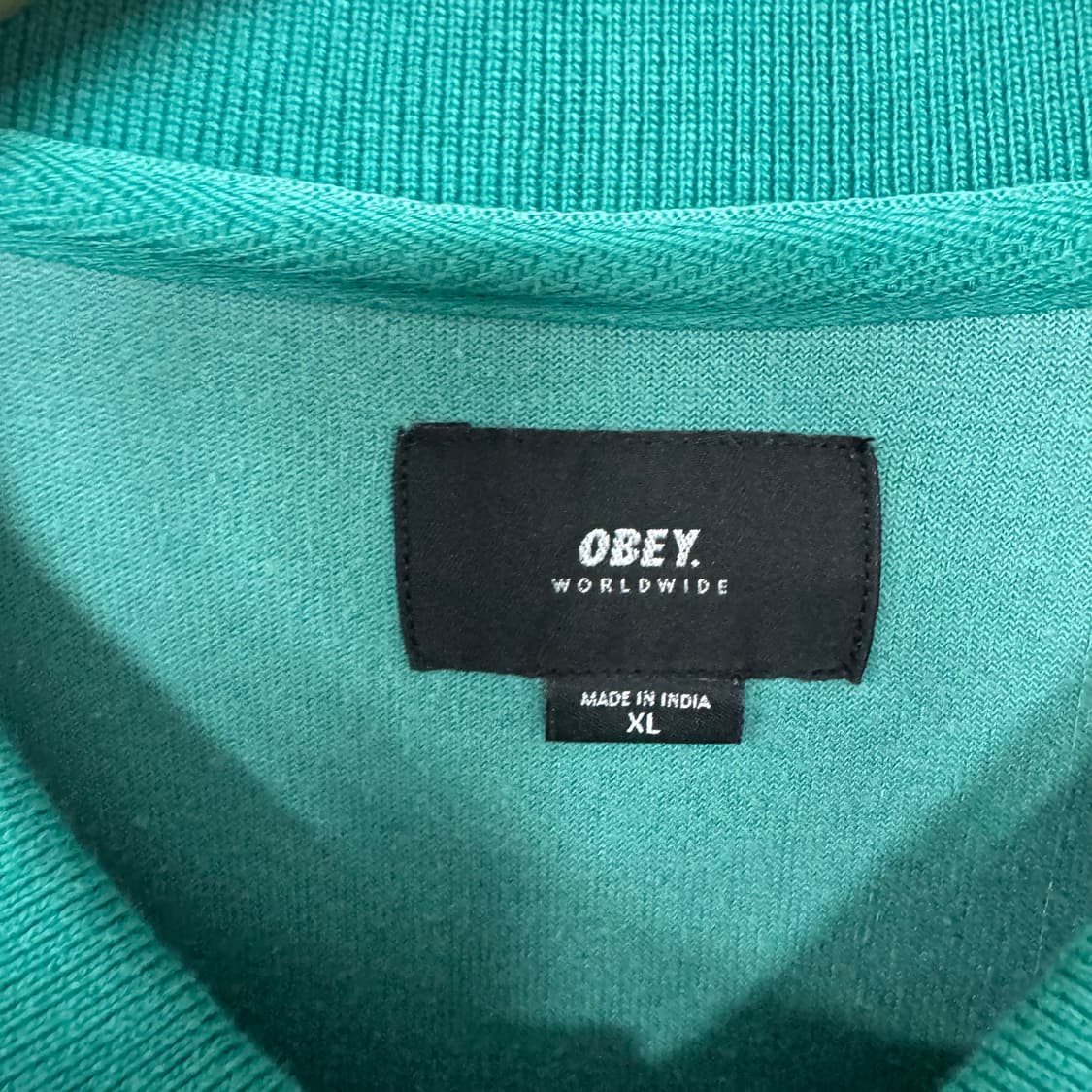 오베이 스몰로고 벨벳 PK 맨투맨 상품이미지3