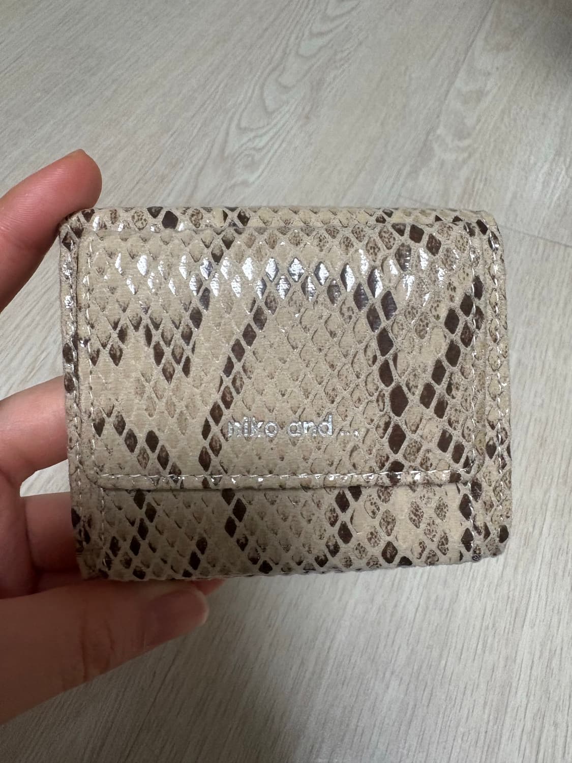 니코앤드 지갑 상품이미지1