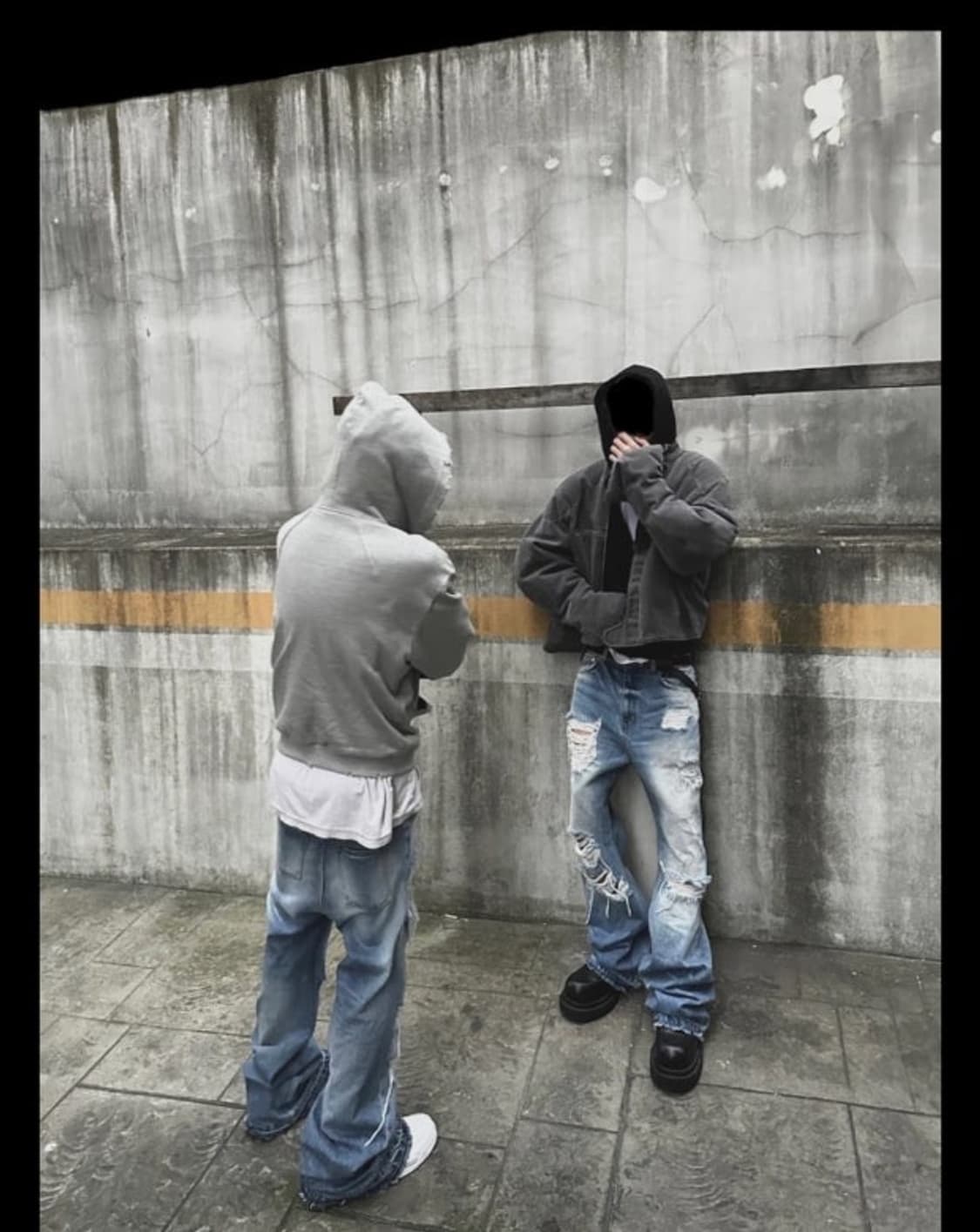  에모 Destroyed flared jeans  상품이미지3